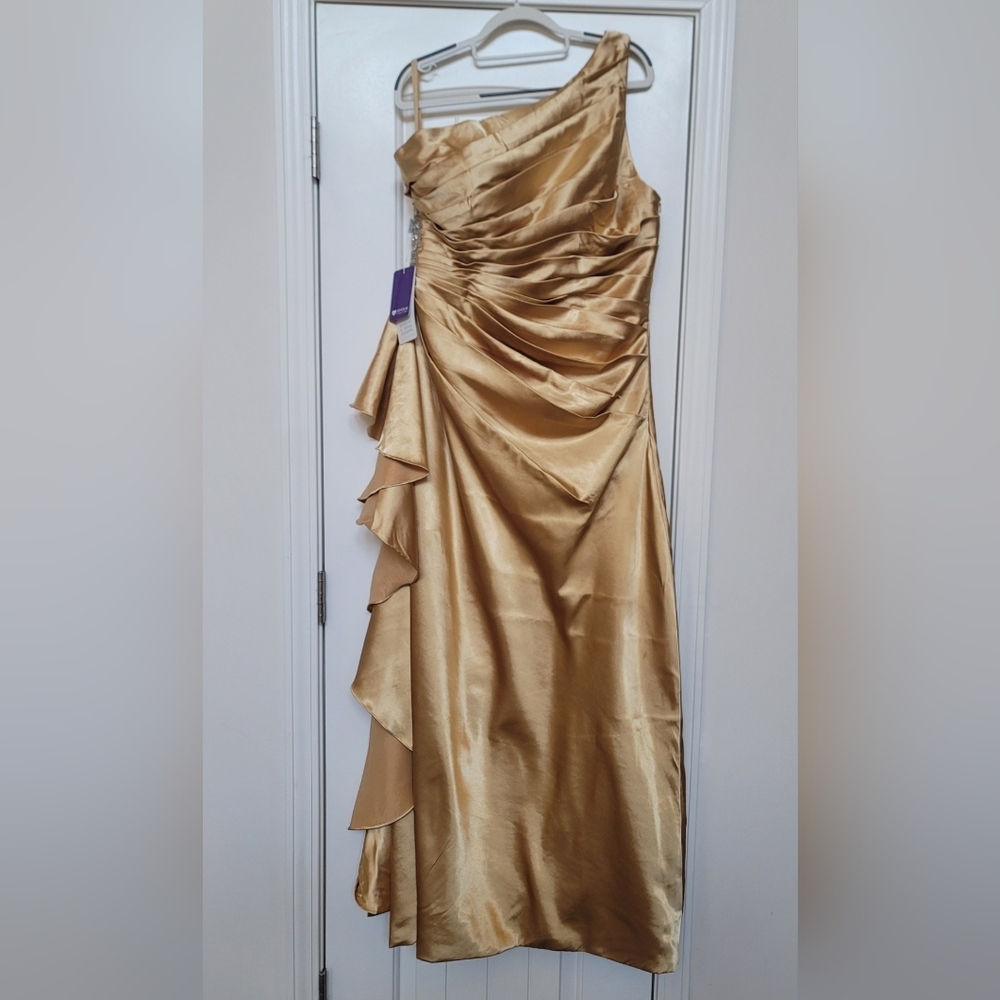 JJs House Champagne (Gold) Satin Wedding/Special Occasions Formal Gown SZ-16 - Picture 4 of 16